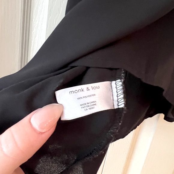 Monk & Lou Eyelet, Scalloped Neck Tank - Picture 3 of 5